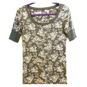 Army Green Flowered Arizona Tee
